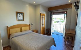 L'Oncle Pere Habitacions